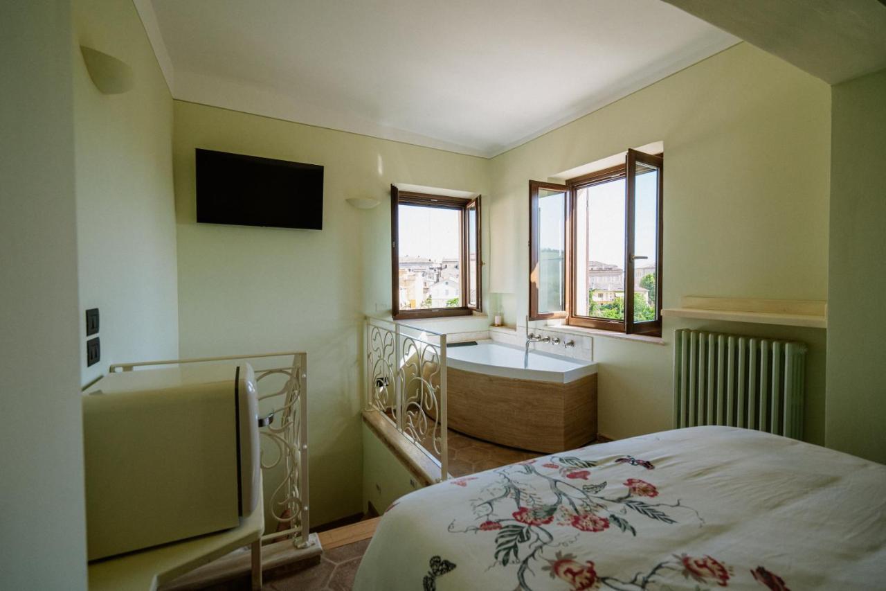 Bed and Breakfast La Casa Delle Api Offida Exterior foto