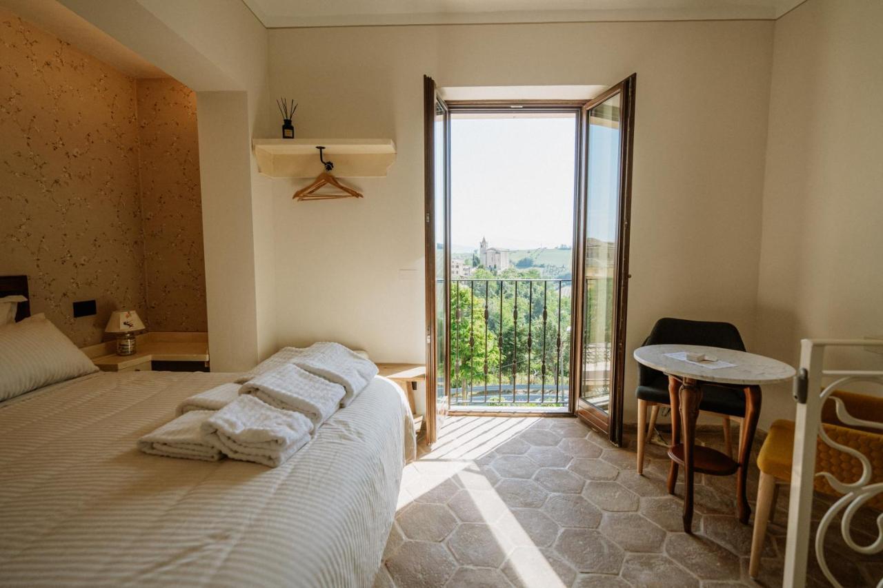 Bed and Breakfast La Casa Delle Api Offida Exterior foto